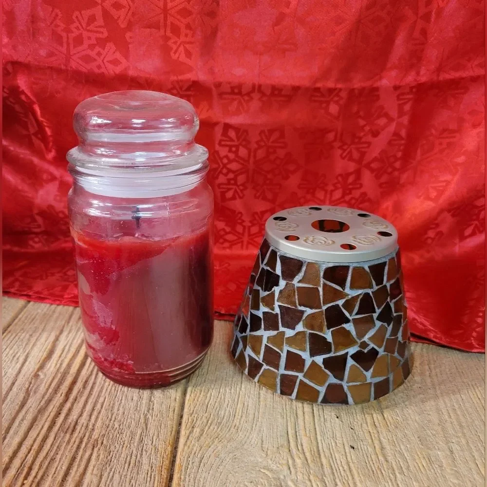 Vintage Home Interiors Amber Mosaic Glass Candle Shade